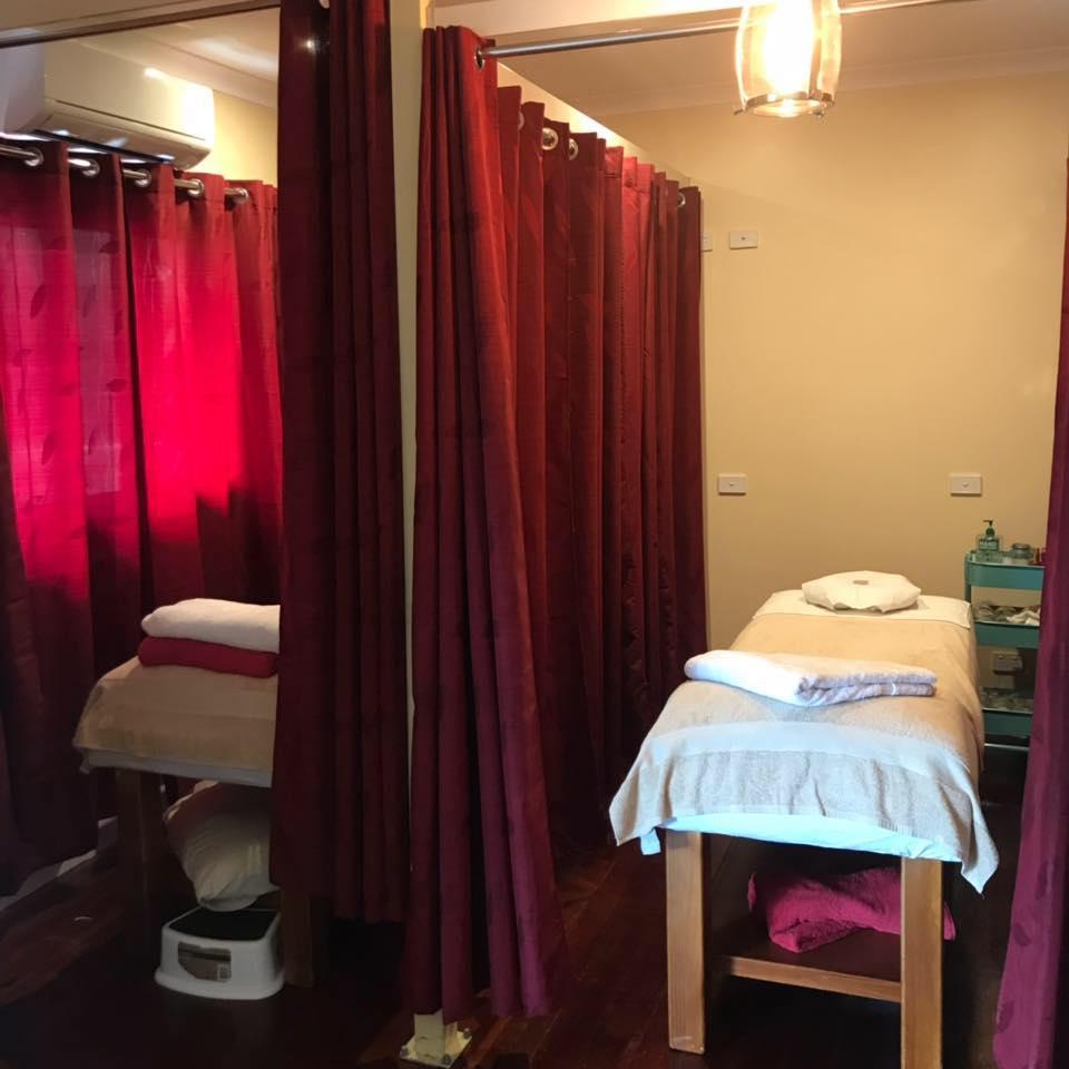 Dragon Massage Therapy treatment room